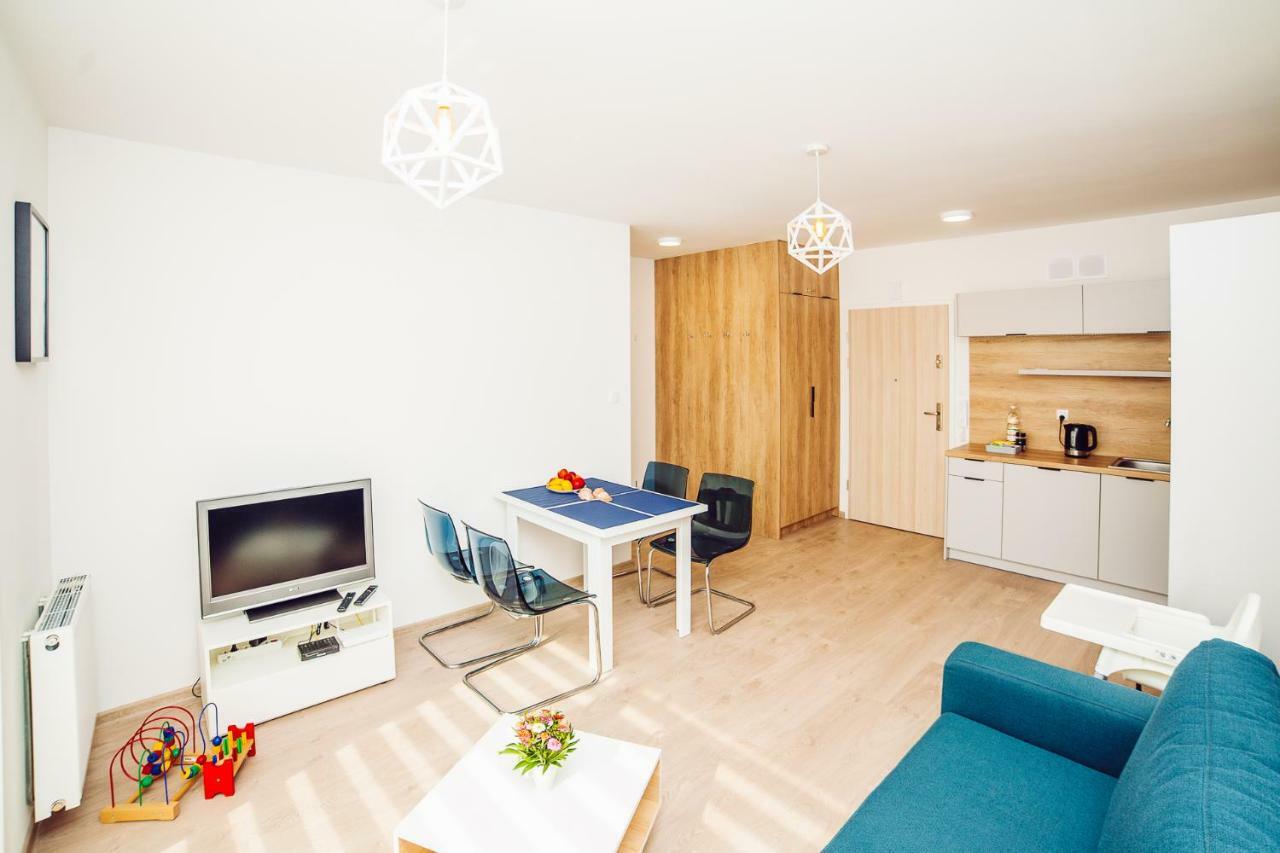 Apartament Blue Point 102 Premium Apartment Kolobrzeg Bagian luar foto