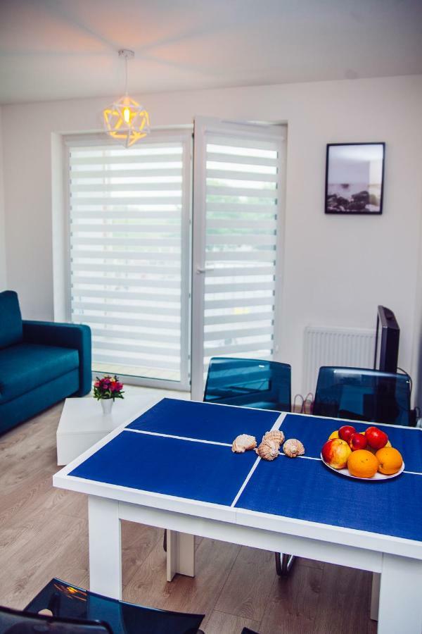 Apartament Blue Point 102 Premium Apartment Kolobrzeg Bagian luar foto