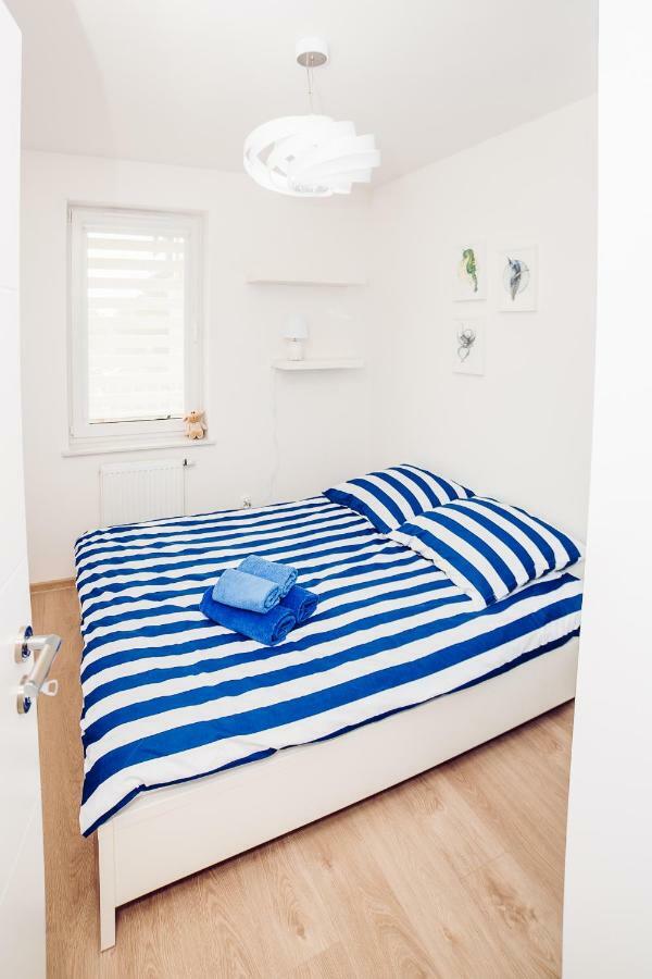 Apartament Blue Point 102 Premium Apartment Kolobrzeg Bagian luar foto